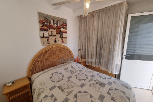 Återförsäljning -  - LOS NAREJOS - Oasis