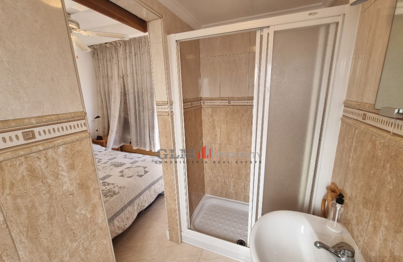 Återförsäljning -  - LOS NAREJOS - Oasis