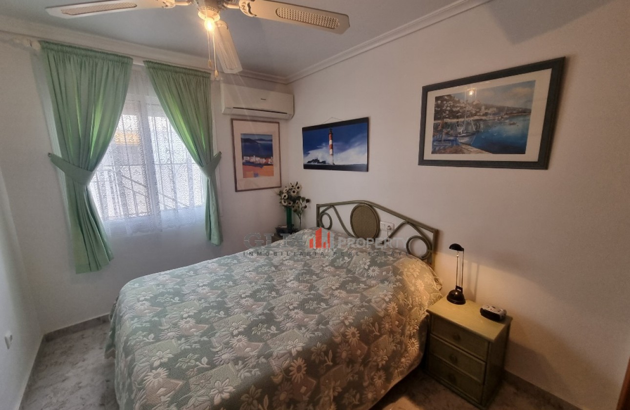 Återförsäljning -  - LOS NAREJOS - Oasis