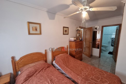 Återförsäljning -  - LOS NAREJOS - Oasis