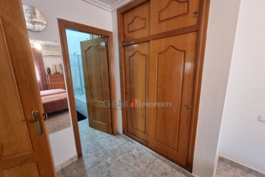 Återförsäljning -  - LOS NAREJOS - Oasis