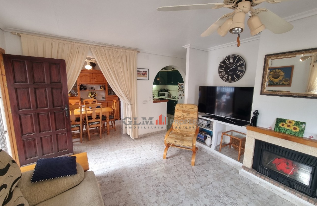 Återförsäljning -  - LOS NAREJOS - Oasis