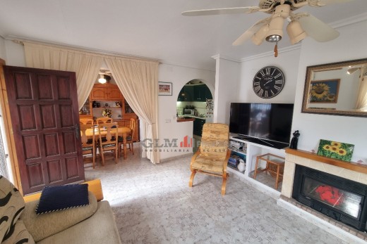 Återförsäljning -  - LOS NAREJOS - Oasis