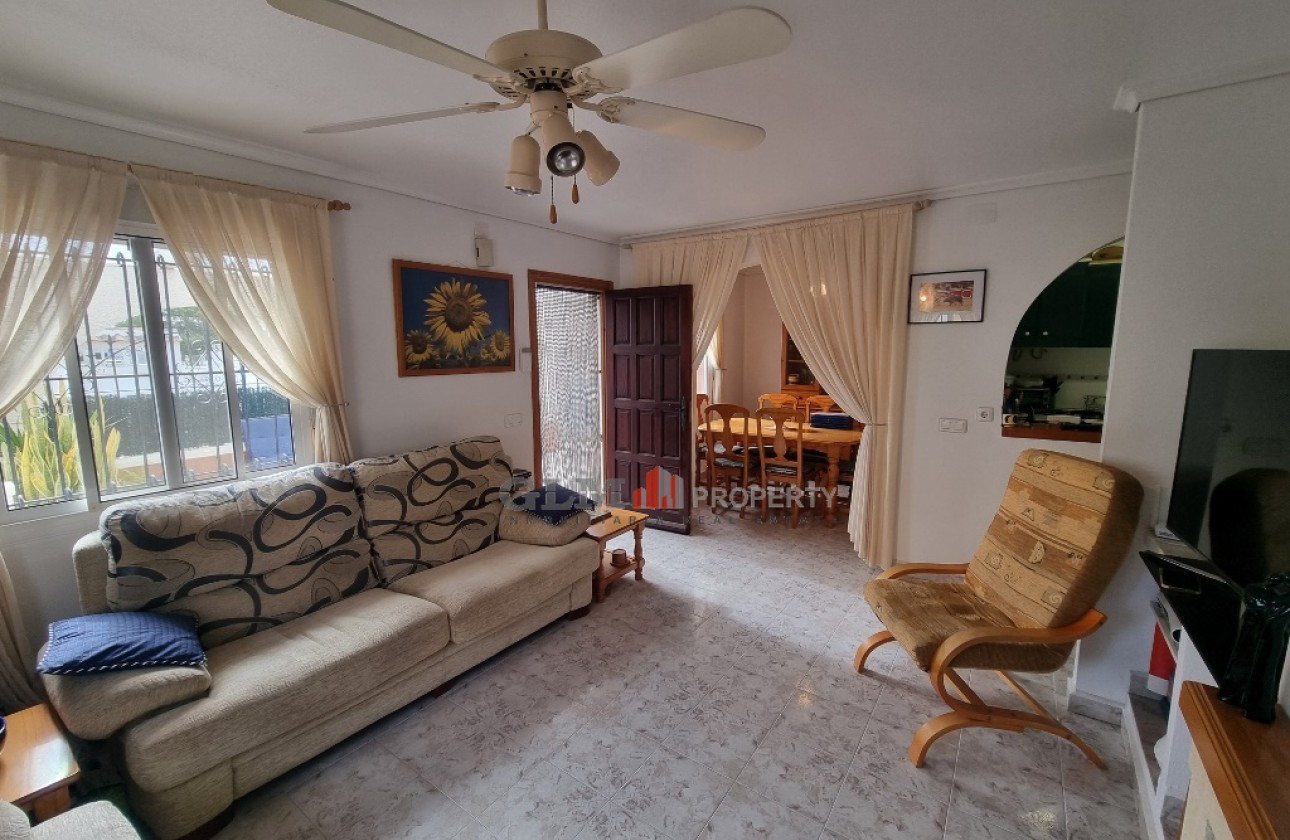 Återförsäljning -  - LOS NAREJOS - Oasis