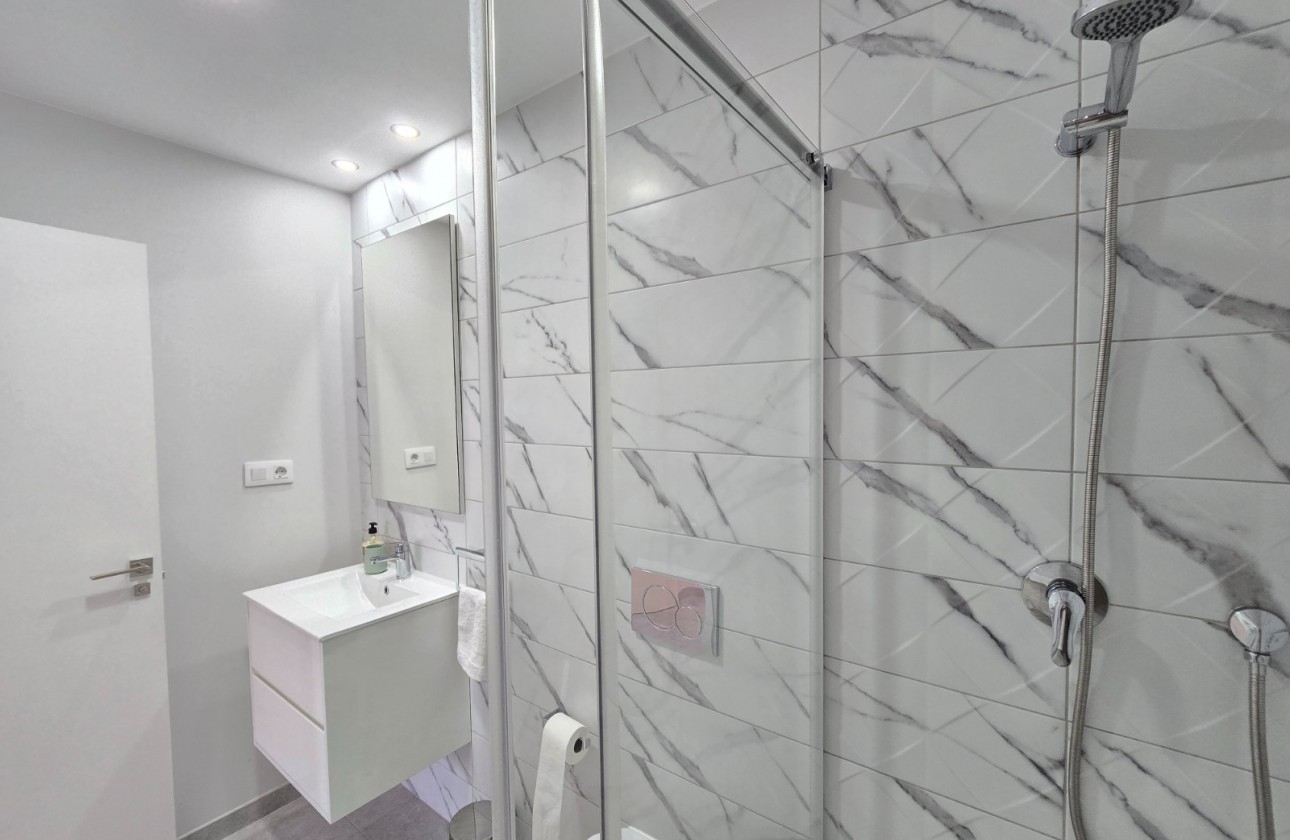 Reventa - Apartment / Flat - Orihuela Costa - Villamartin