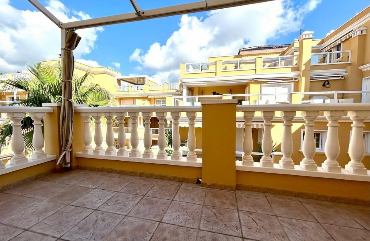 Reventa - Atico - Orihuela Costa - Aguamarina