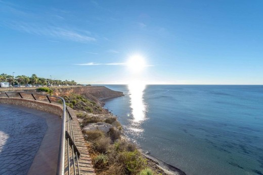 Reventa - Atico - Orihuela Costa - Aguamarina