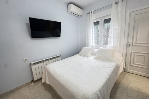 Resale - Villa - Villamartin