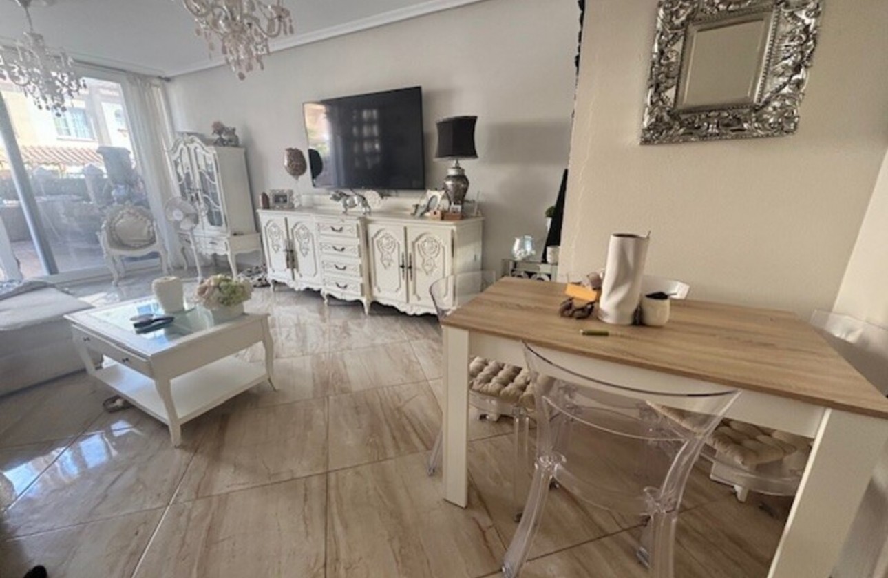 Resale - Duplex - La Florida