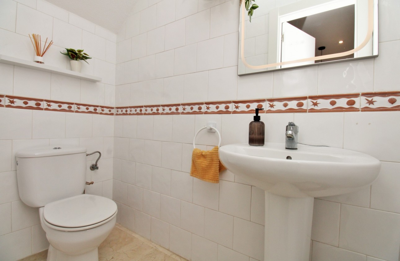 Återförsäljning -  - Villamartin - Las Violetas