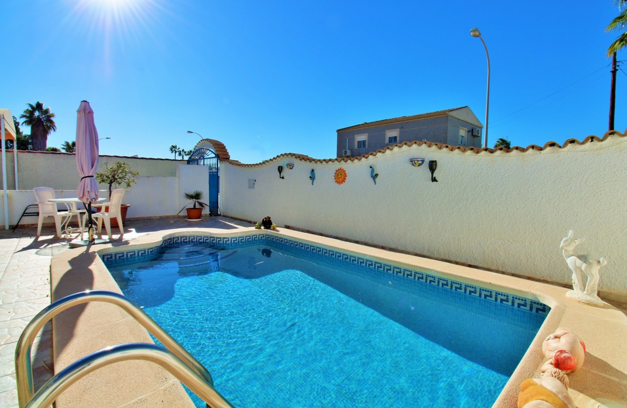 Reventa - Chalet - Torrevieja - El Chaparral