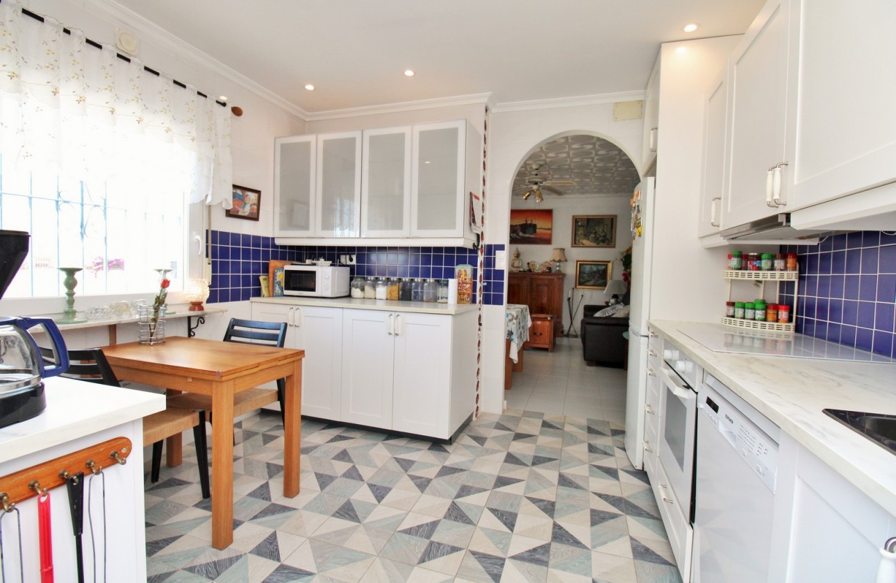 Reventa - Chalet - Torrevieja - El Chaparral