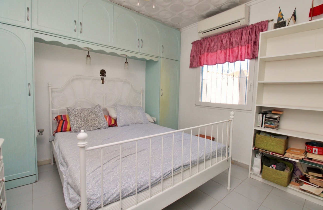 Reventa - Chalet - Torrevieja - El Chaparral