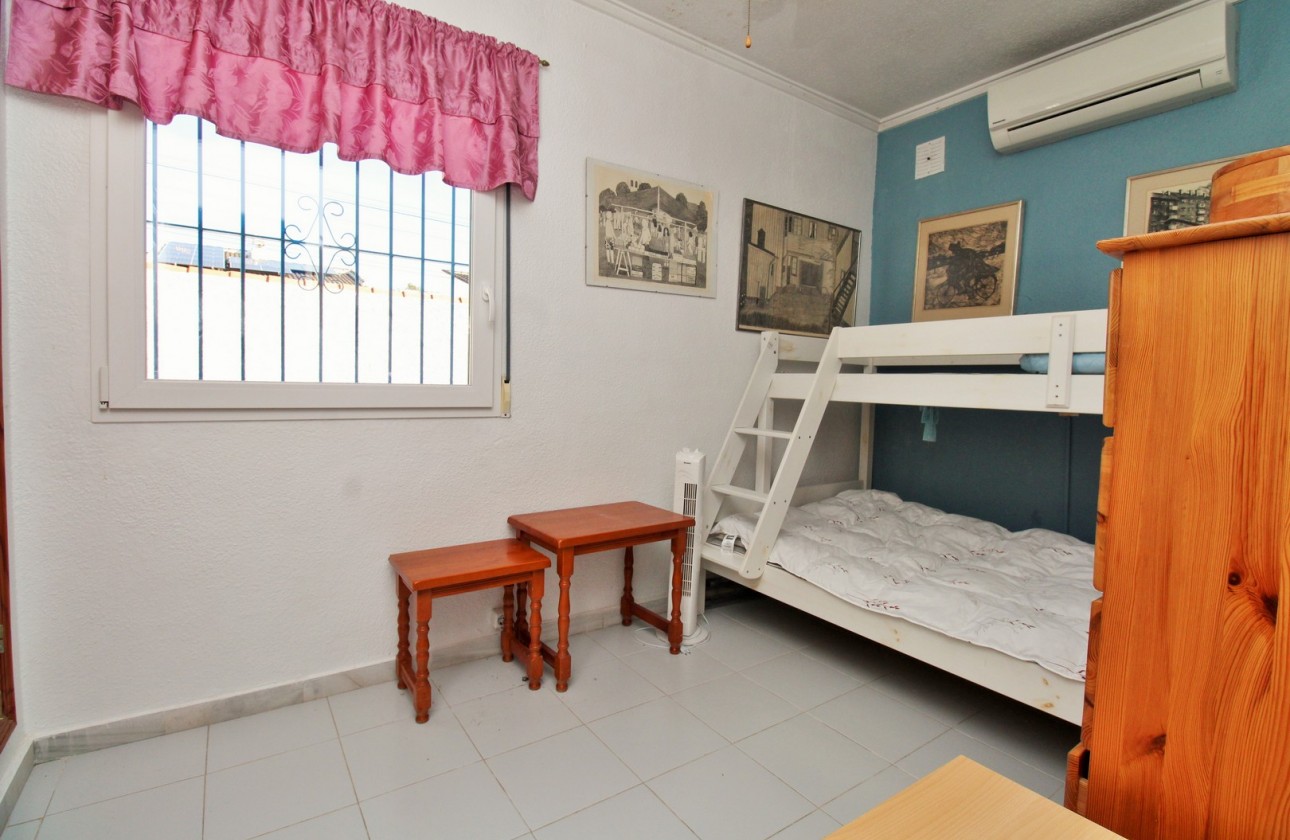 Reventa - Chalet - Torrevieja - El Chaparral