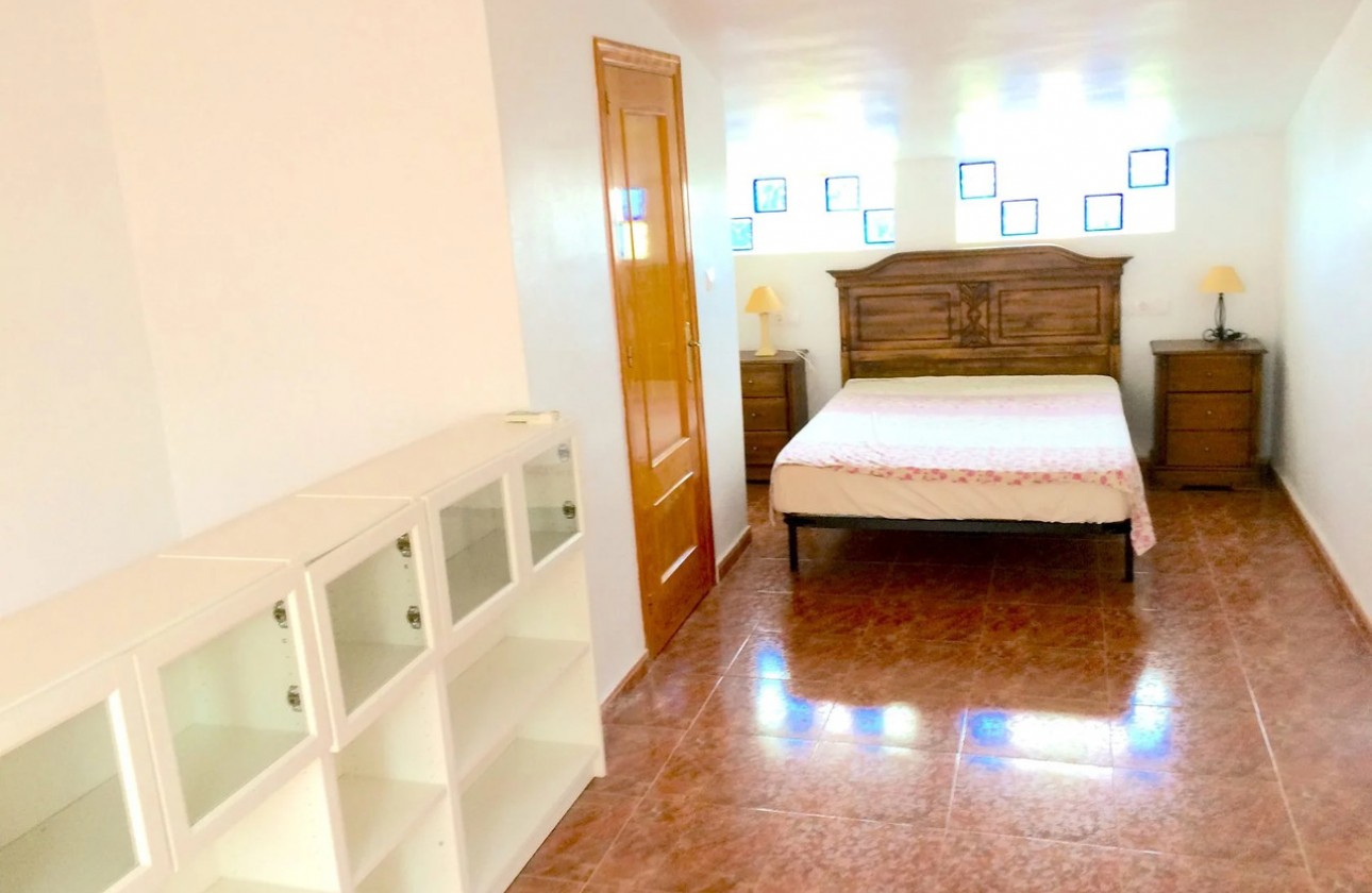 Resale - Town House - Play Flamenca