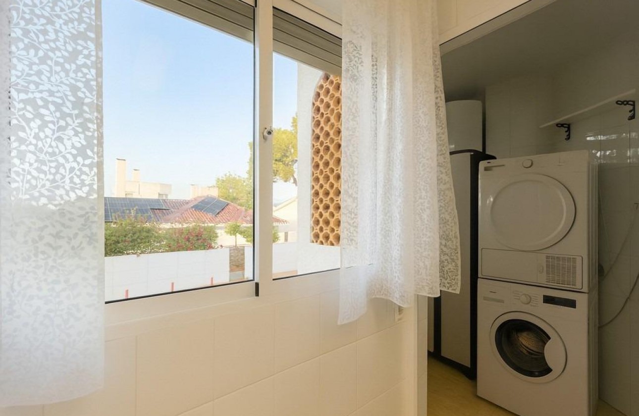 Återförsäljning - Terraced house - Orihuela Costa - Aguamarina