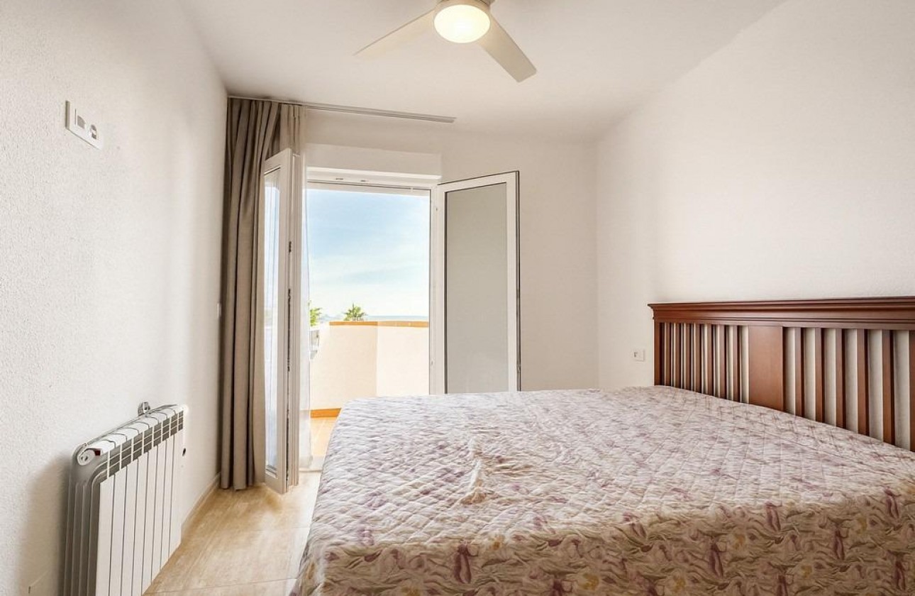 Återförsäljning - Terraced house - Orihuela Costa - Aguamarina