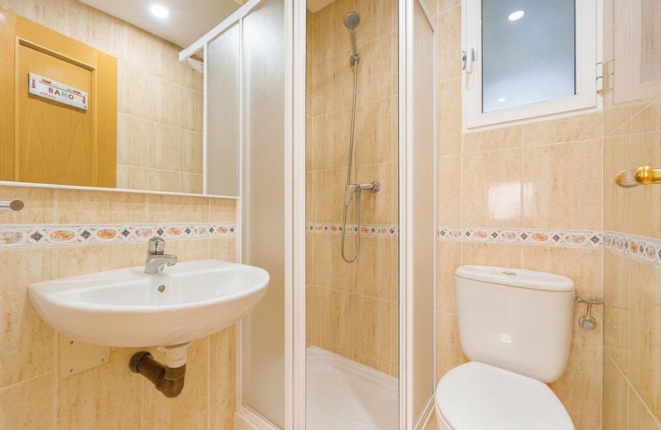 Återförsäljning - Terraced house - Orihuela Costa - Aguamarina