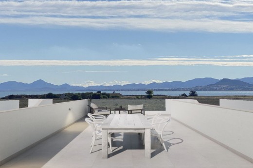 Resale - Villa - roldan