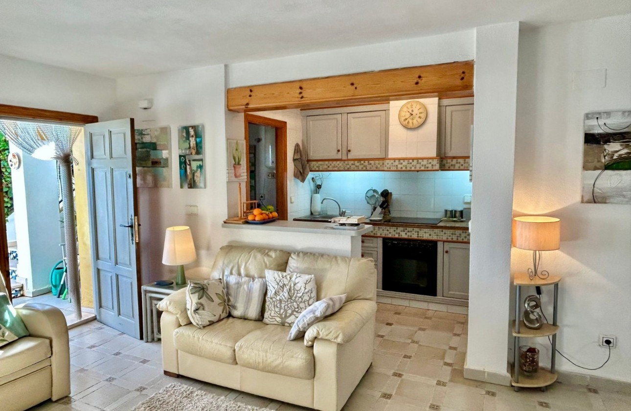 Reventa - Planta Baja - Villamartin