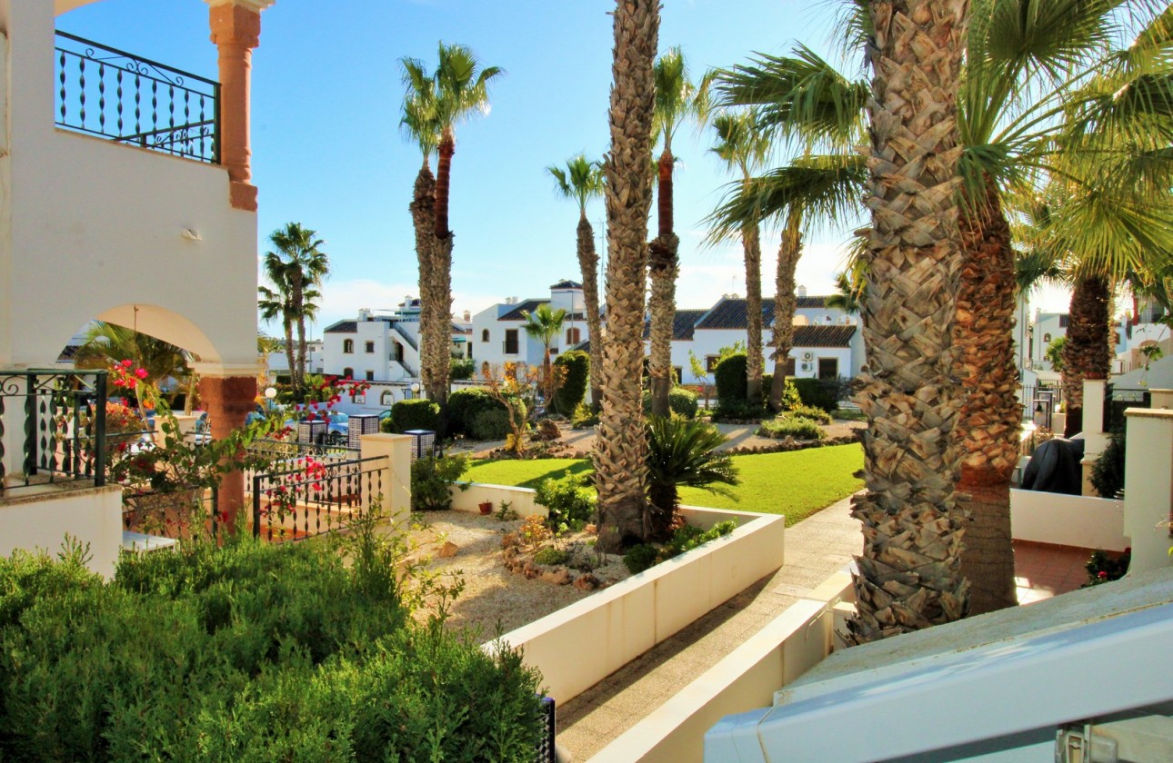 Återförsäljning -  - Villamartin - PAU 8