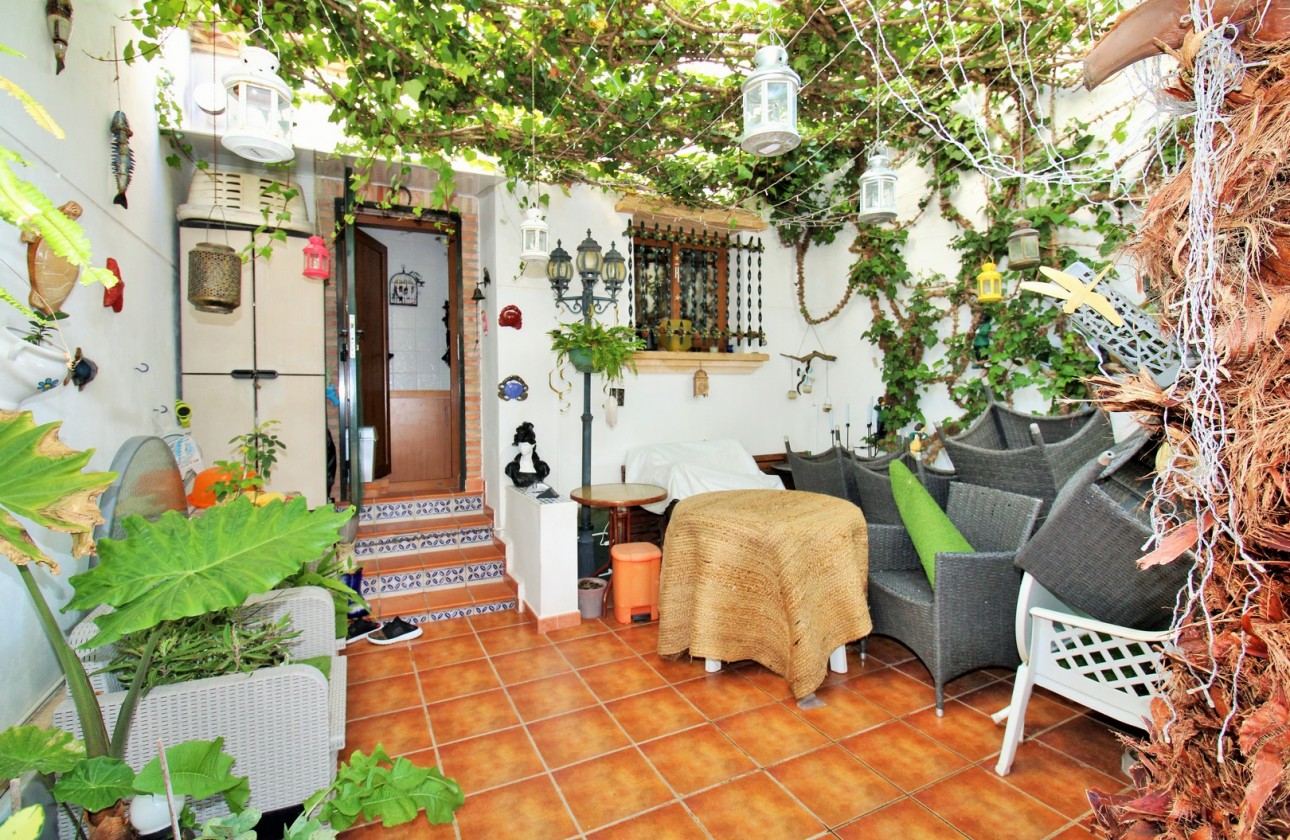 Återförsäljning -  - Villamartin - PAU 8