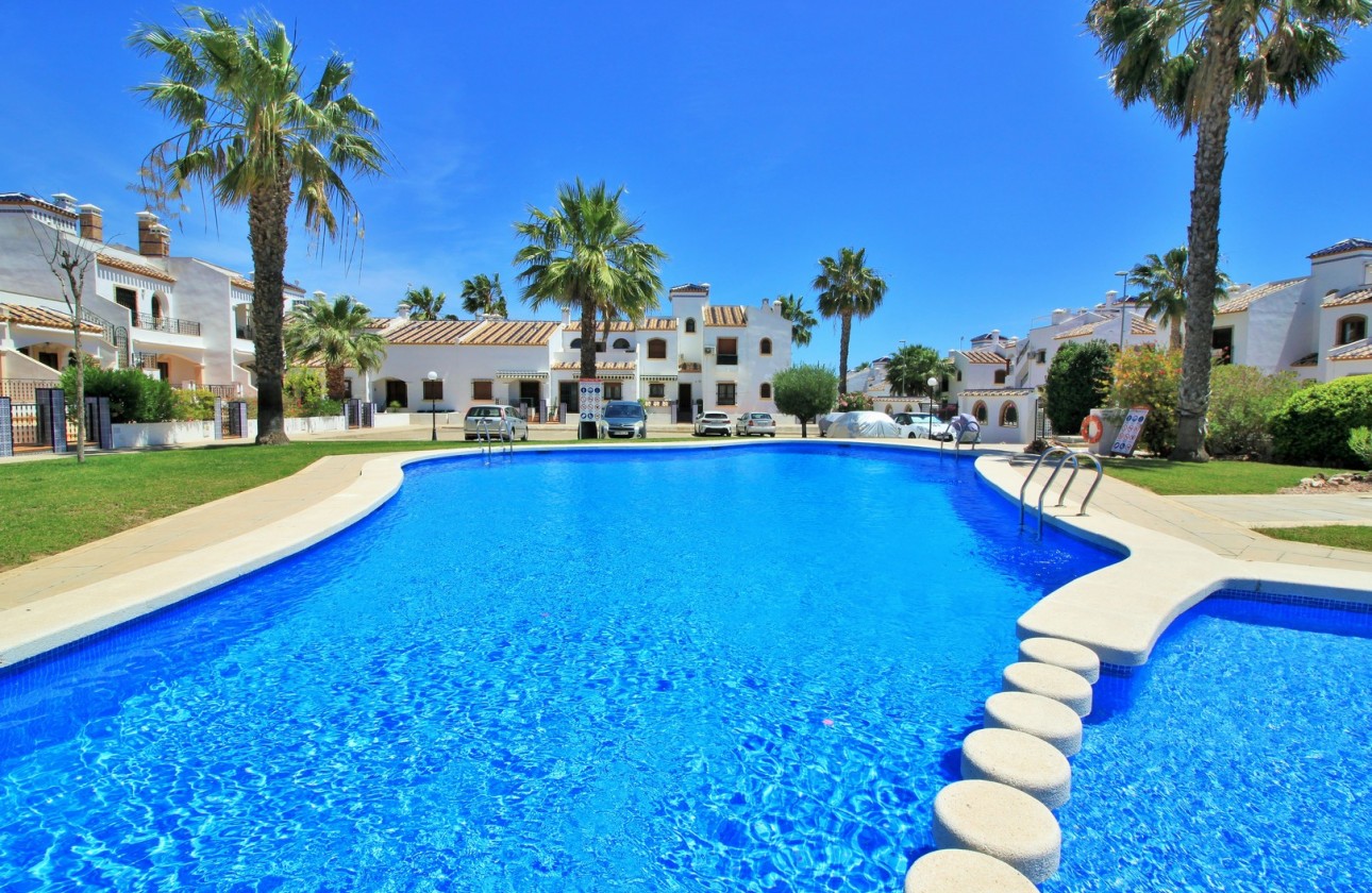 Återförsäljning -  - Villamartin - PAU 8