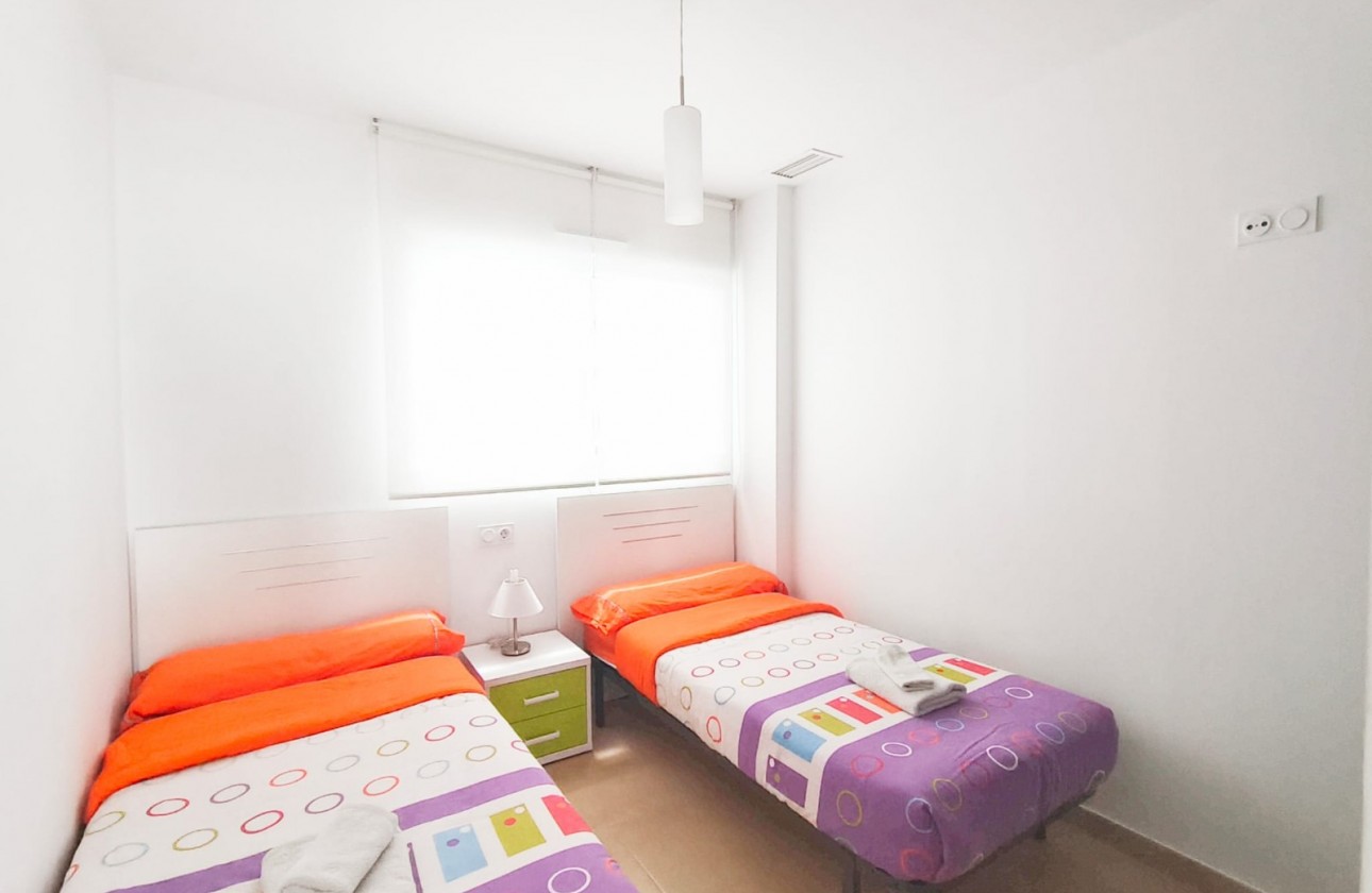 Återförsäljning - Apartment / Flat - Orihuela Costa - Villamartin