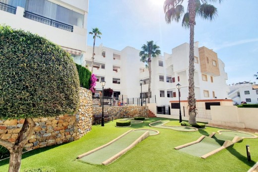 Återförsäljning - Apartment / Flat - Orihuela Costa - Villamartin