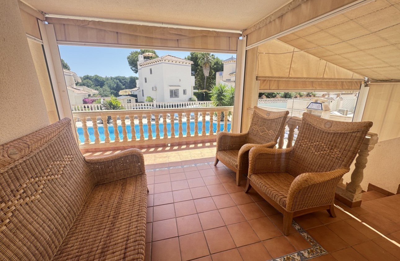 Resale - Villa - Las Ramblas Golf