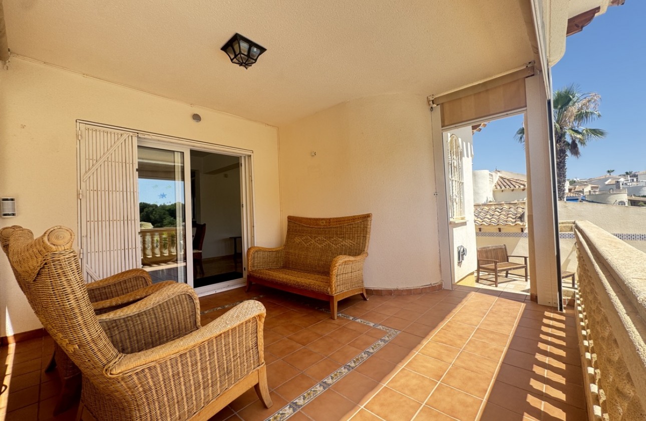 Resale - Villa - Las Ramblas Golf