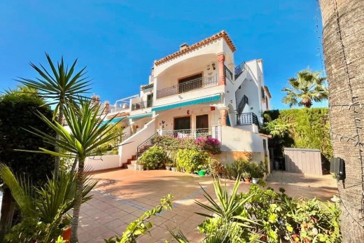 Reventa - Apartamento - Villamartin - PAU 8