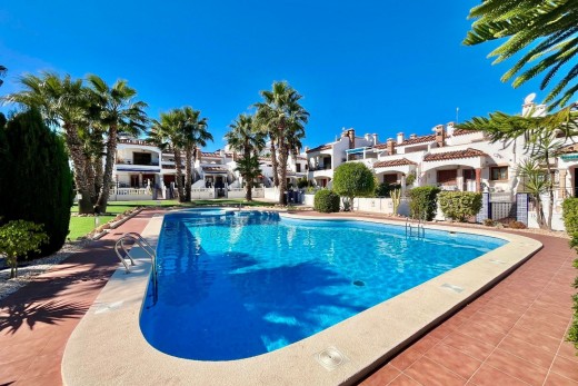 Reventa - Apartamento - Villamartin - PAU 8