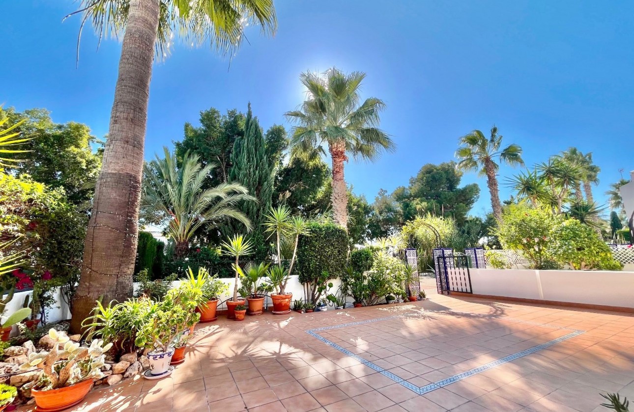 Reventa - Apartamento - Villamartin - PAU 8