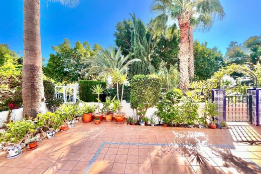 Reventa - Apartamento - Villamartin - PAU 8