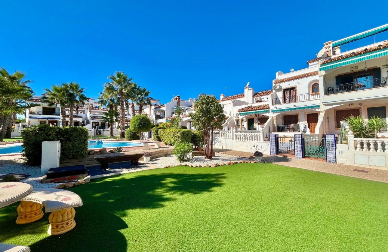 Reventa - Apartamento - Villamartin - PAU 8