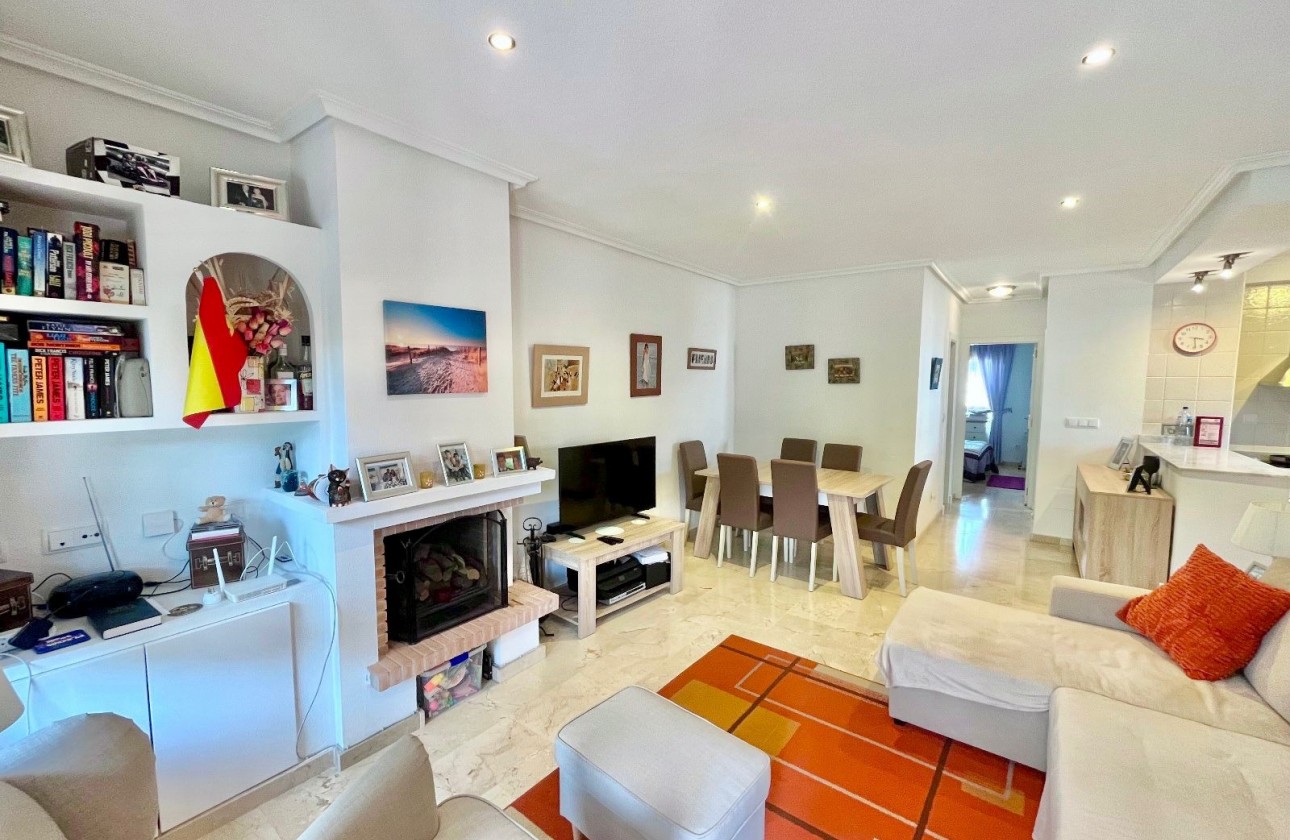 Reventa - Apartamento - Villamartin - PAU 8