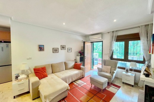 Reventa - Apartamento - Villamartin - PAU 8