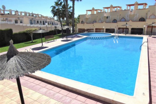 Resale - Apartment - Villamartin