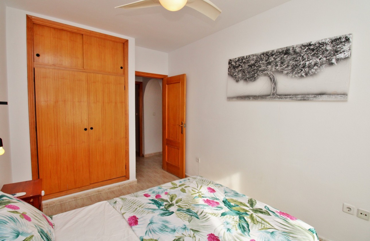 Resale - Apartment - Villamartin