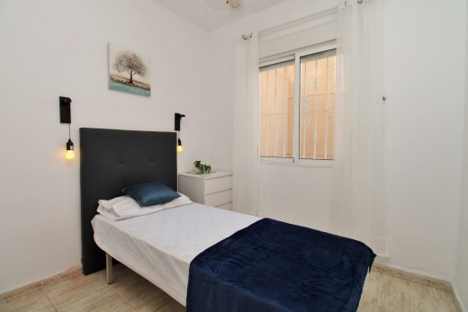 Resale - Apartment - Villamartin