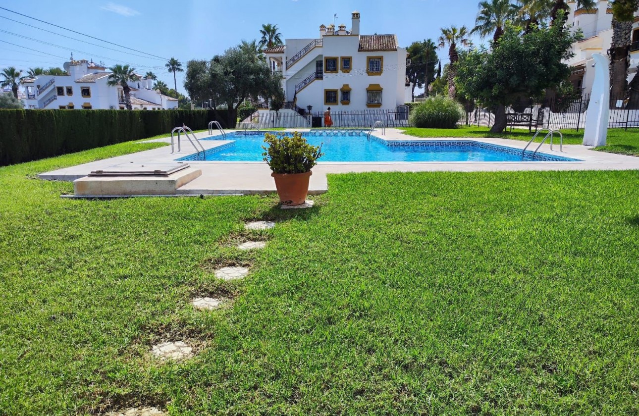 Återförsäljning - Apartment Ground Floor Apartment - Villamartin