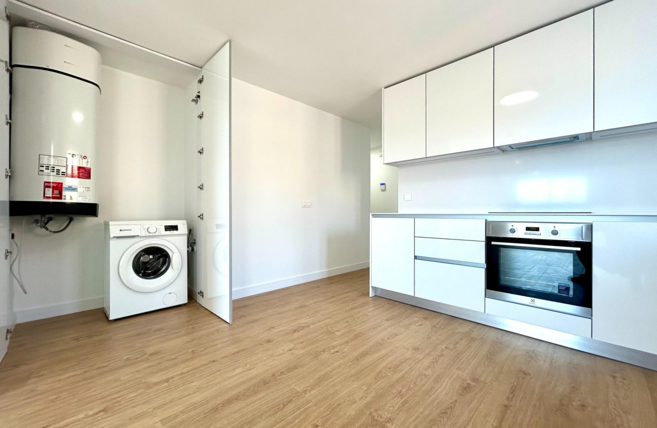 Återförsäljning -  - Orihuela Costa - PAU 8