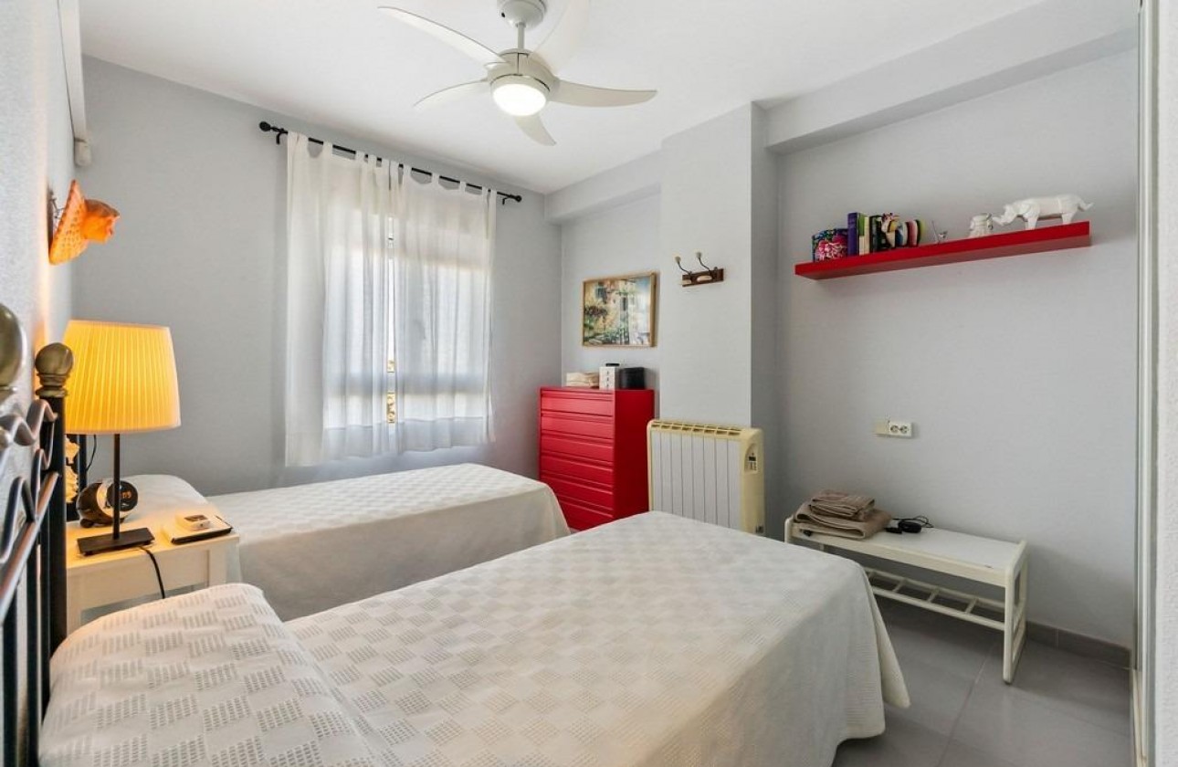 Resale - Apartment - Orihuela Costa - Altos de Campoamor