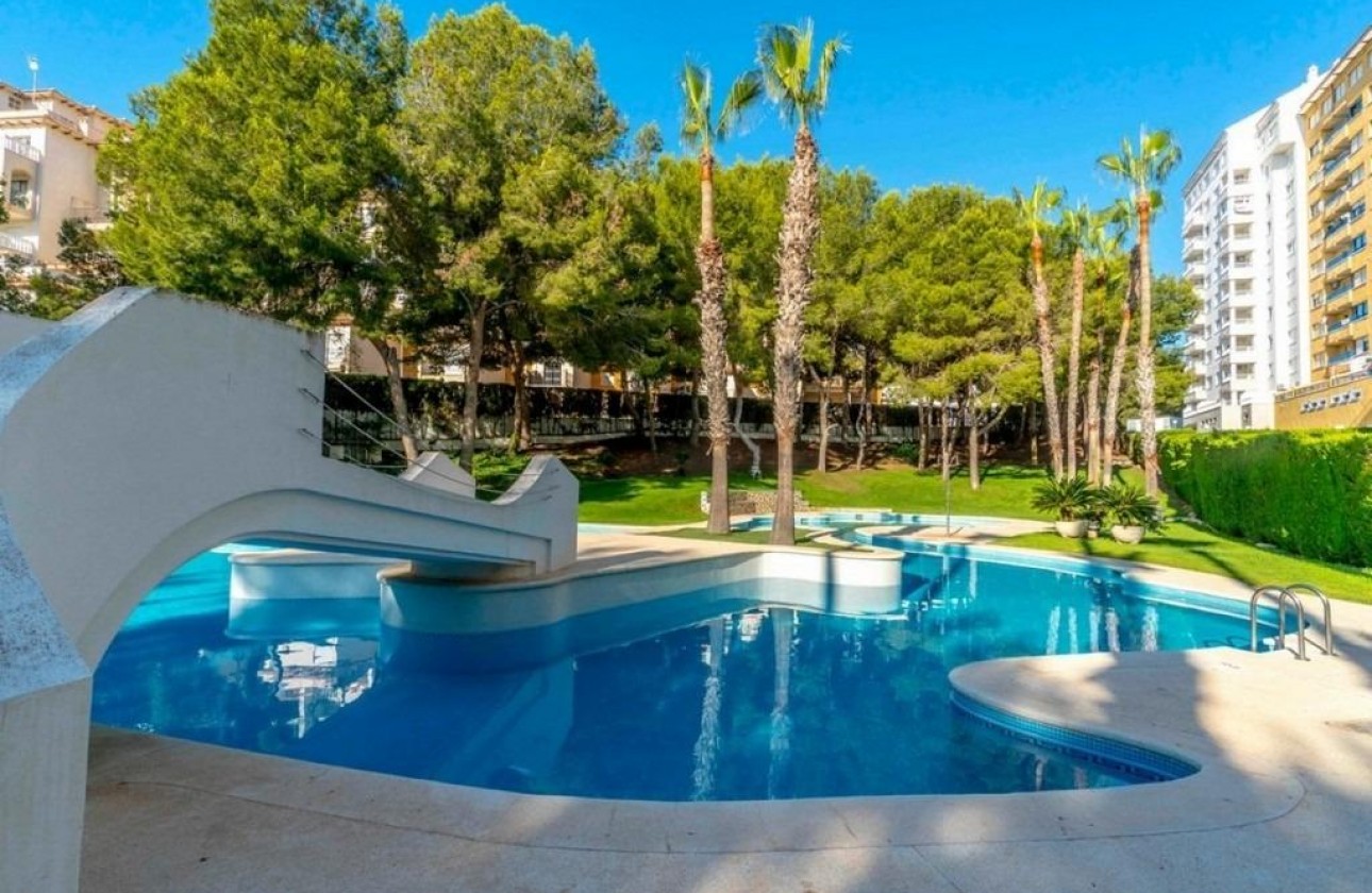 Resale - Apartment - Orihuela Costa - Altos de Campoamor