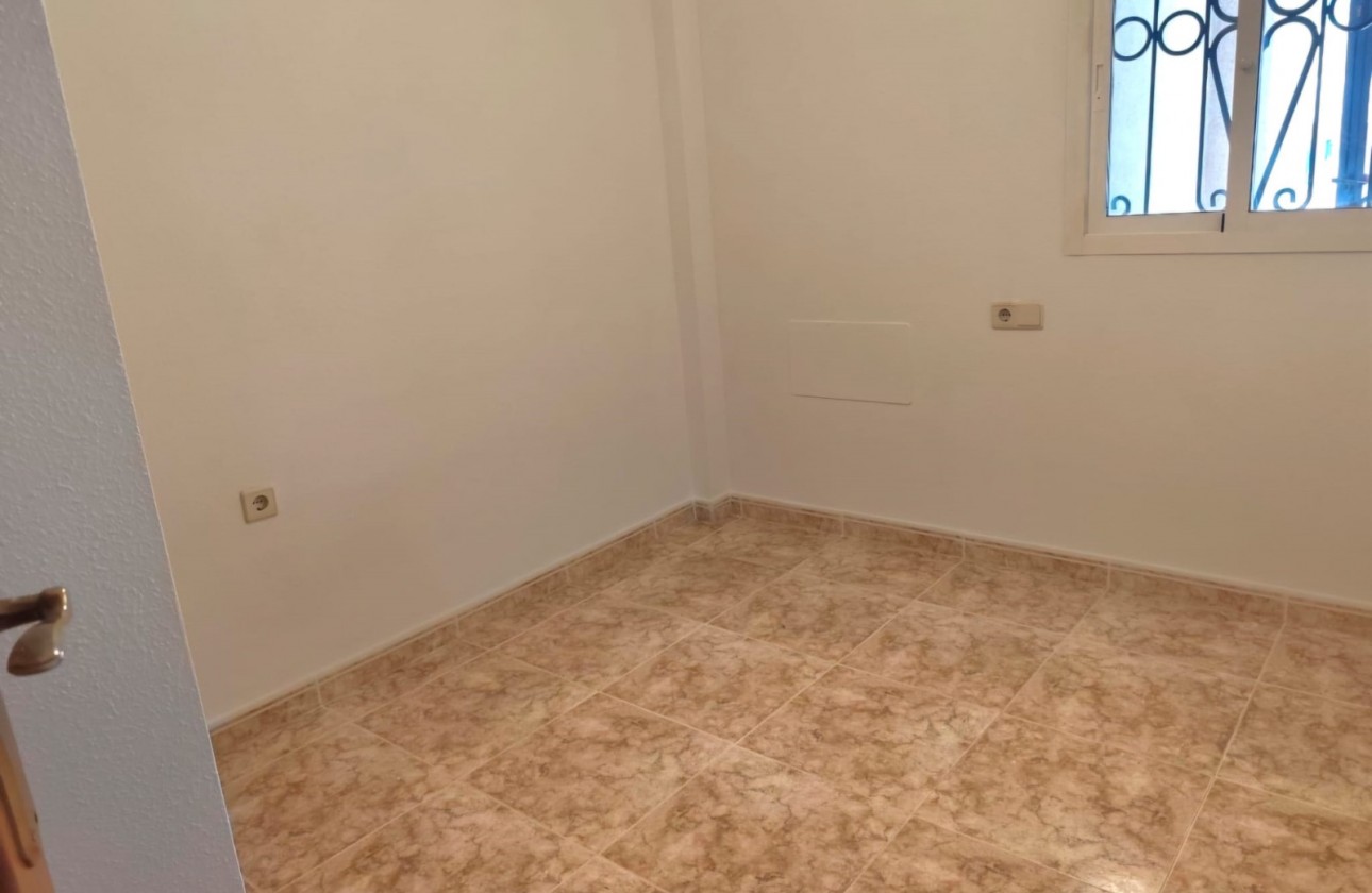 Resale - Apartment Ground Floor Apartment - Orihuela Costa - Los Altos