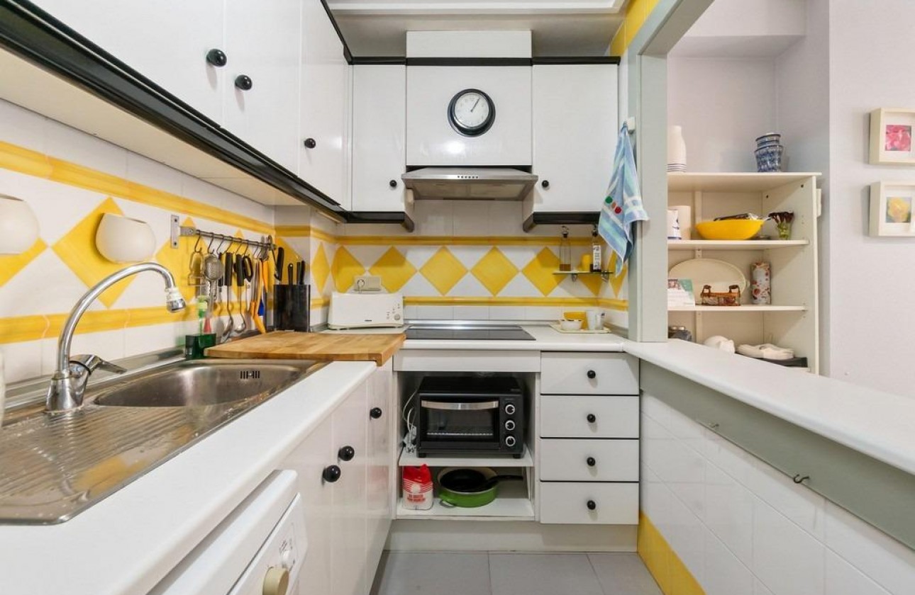 Reventa - Apartamento - Orihuela Costa - Altos de Campoamor