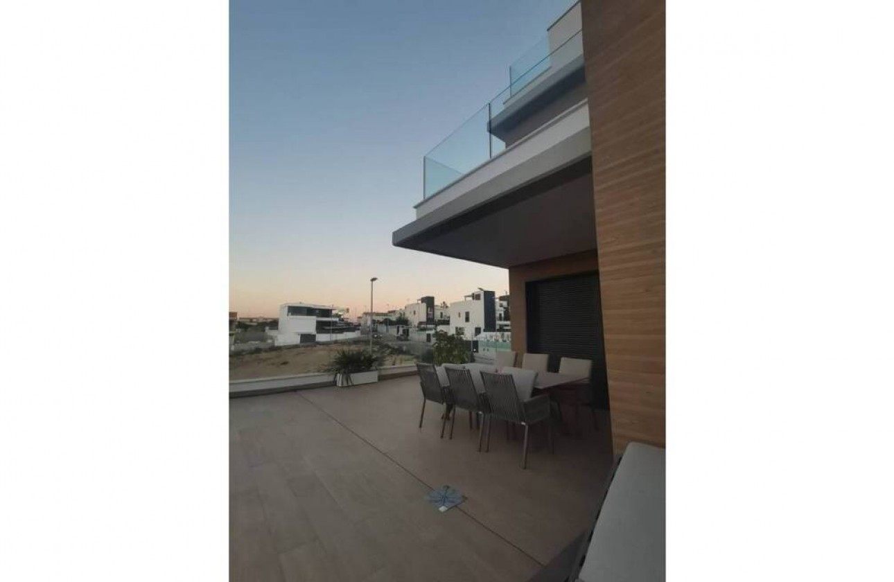 Återförsäljning -  - Campoamor