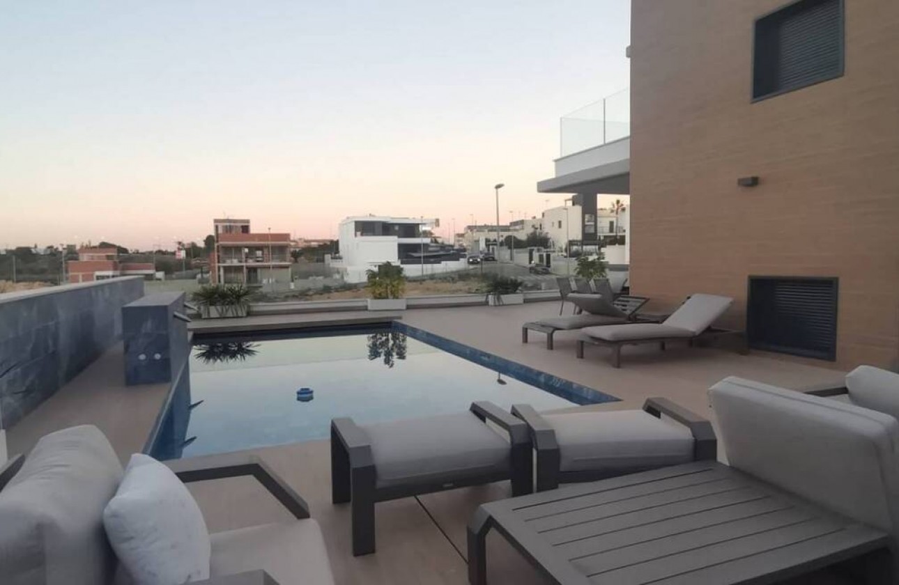 Återförsäljning -  - Campoamor