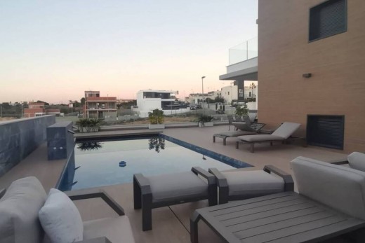 Återförsäljning -  - Campoamor